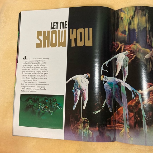 Disney On Ice Jungle Adventures program - Picture 3 of 13